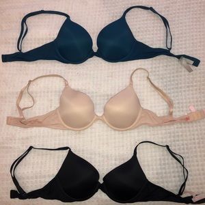 VICTORIA’S SECRET - PUSH UP BRA